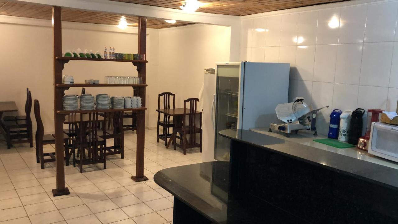Hotel Pousada Da Praca Жабоатао дос Гуарарапис Екстериор снимка
