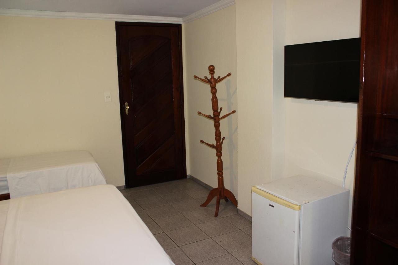 Hotel Pousada Da Praca Жабоатао дос Гуарарапис Екстериор снимка
